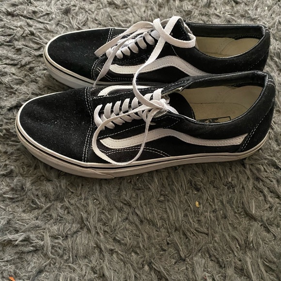 Old Skool Vans Excellent condition Size 9 men’s - Picture 2 of 5